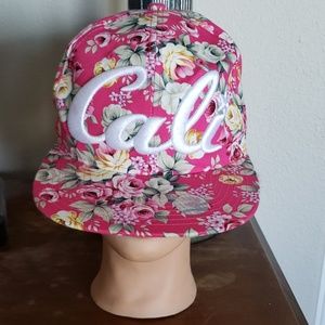 NWT Headlines Cali Hat